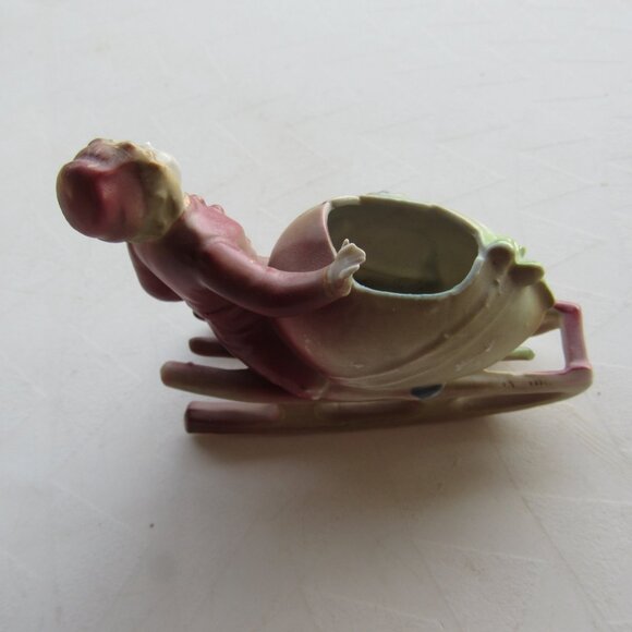 Vintage Boy and Egg Sleigh Small Ceramic Pot - Picture 4 of 5